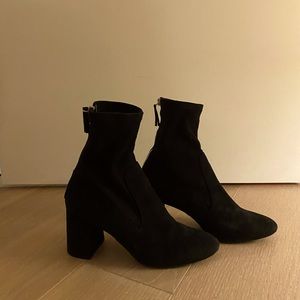 Black Zara heeled boots